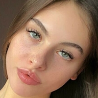 Kris Akristy Naakt