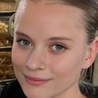 Landwirtin Stella Naakt