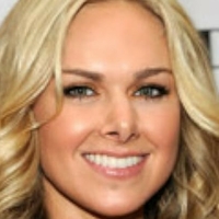 Laura Bell Naakt