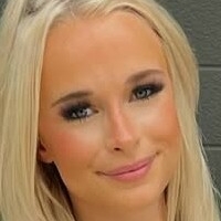 Lexi Hicks Naakt