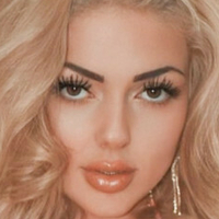 Leylah Linda Naakt