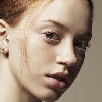 Lily Newmark Naakt