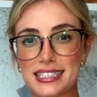 Lily Rose Tierney Naakt