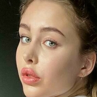 linamarie Naakt