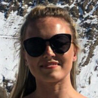 Lottie Naakt