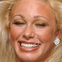 Luci Victoria Naakt
