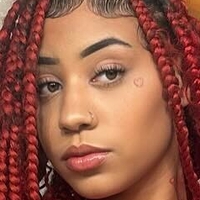 LUHREDTHABADDIE Naakt