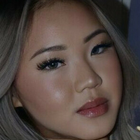 Lysia Lee Naakt
