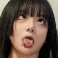M_5g778182 Naakt