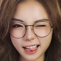 MeganX Naakt