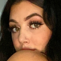 Mela Baby Naakt