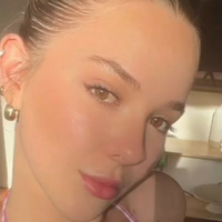 mia_phillipson Naakt