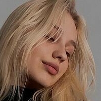 mia_sofie_official Naakt