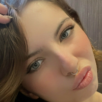 mirifro Naakt