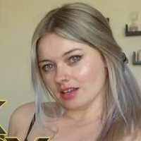 Miss Ruby Grey Naakt
