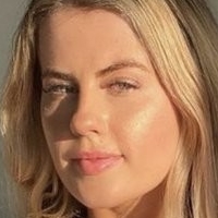 Molly Doherty Naakt