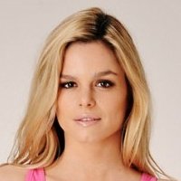 Natasha Gilbert Naakt