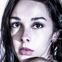nora.iris Naakt