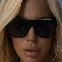 Olivia Austin Naakt