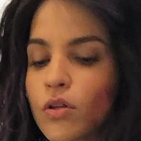 Paola Lazaro Naakt