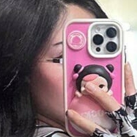 ProperPeach / ProperPeachLive / Yumibaby69 Naakt