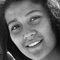 Ratna Assan Naakt