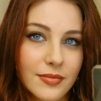 RedheadAnne Naakt