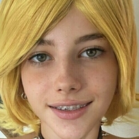 Rylieee / Carolyn Zambrano Naakt