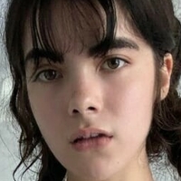 Salome Larrea Muñoz Naakt