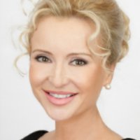 Sandra Navidi Naakt