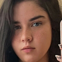 Sarah Bustani Naakt