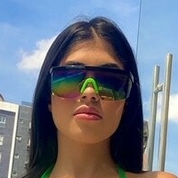 Selena Garcia BH Naakt