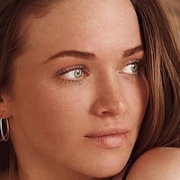 Simone Bylund Naakt