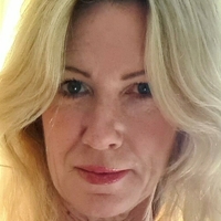 Sizzling Scorpio Siren Naakt