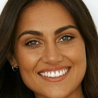Steph Rayner Naakt