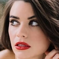 Stephanie Domet Naakt