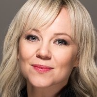 Suzannah McDonald Naakt