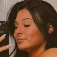 Tana Hennessey Naakt