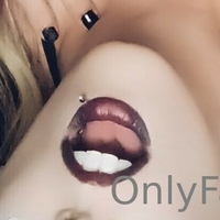tracy92 Naakt