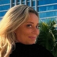 Tricia Whitaker Naakt