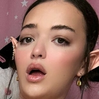 Tswinnie Naakt