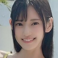 Umi Yatsugake Naakt
