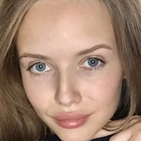 Valerie Flor Naakt