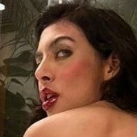 Vampira Morena Naakt