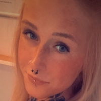 Vanessa Heuert Naakt