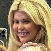 Viviane Bardeson Naakt