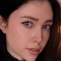 Voly Naakt