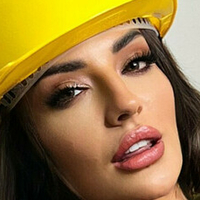 Whitney Johns Naakt