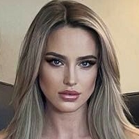 Wiktoria Dolinska Naakt