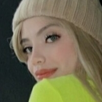 Ximena Yaquin Naakt